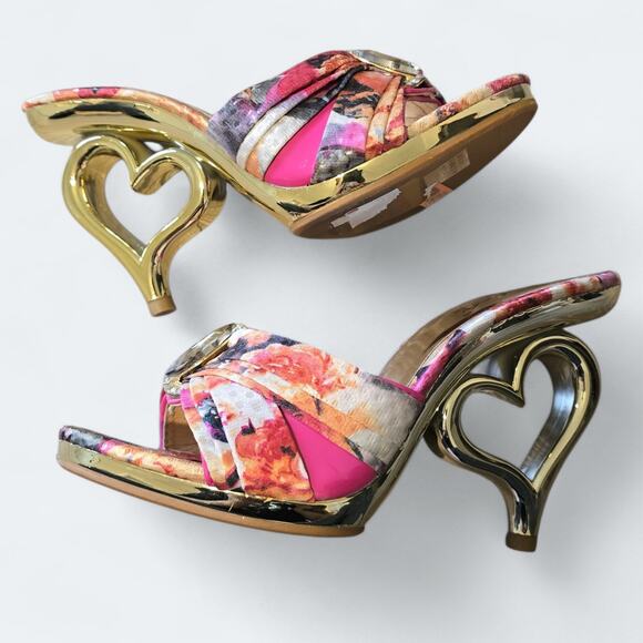 Selina By Summer Rio Heart Shaped Heels Womens Size 7 - Picture 1 of 4